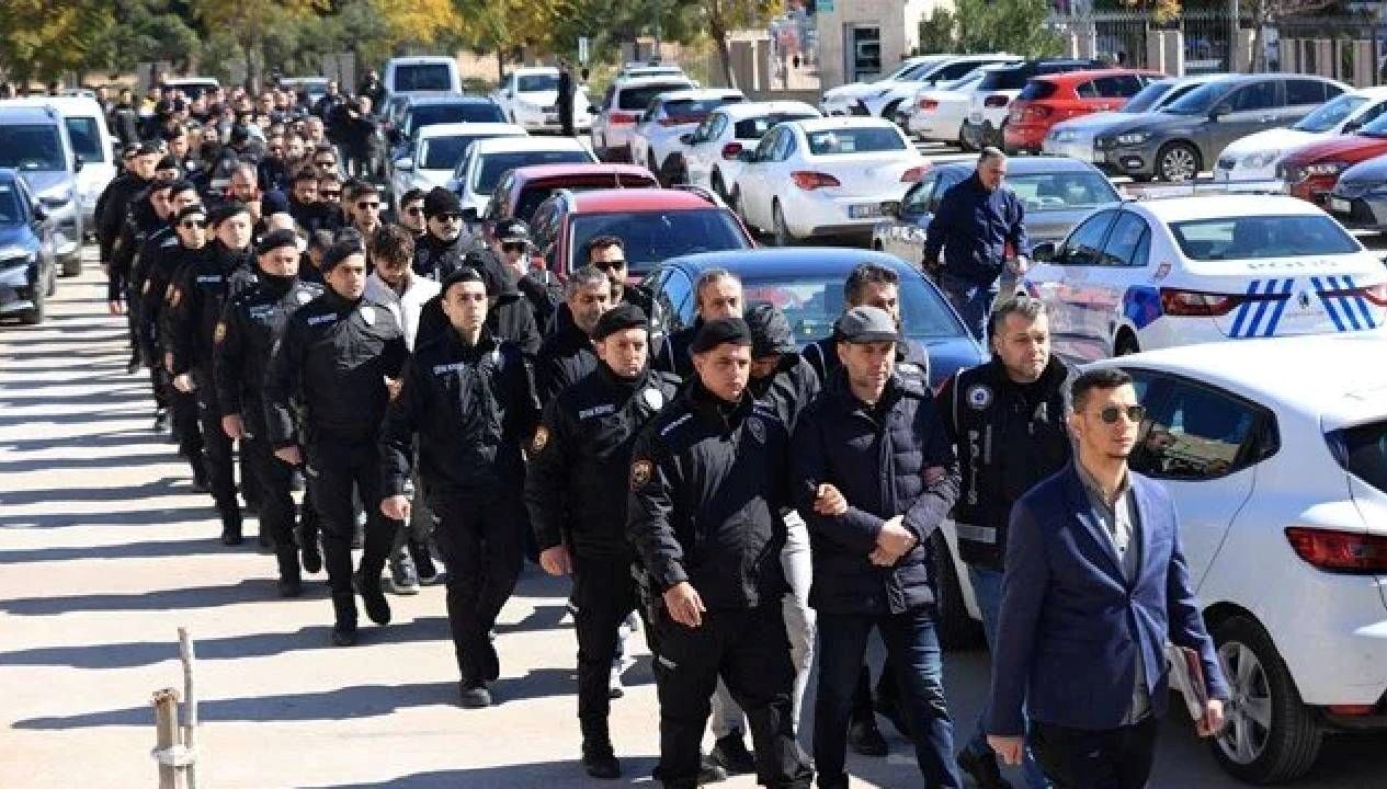 Daha evvel kayyum atanan Maydonoz Döner'e yönelik ikinci dalga FETÖ