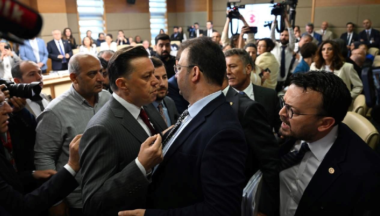 Meclis komitesinde milletvekillerinin arbedeye varan gerginlikler yaşadığı maden kanunu görüşmelerinde
