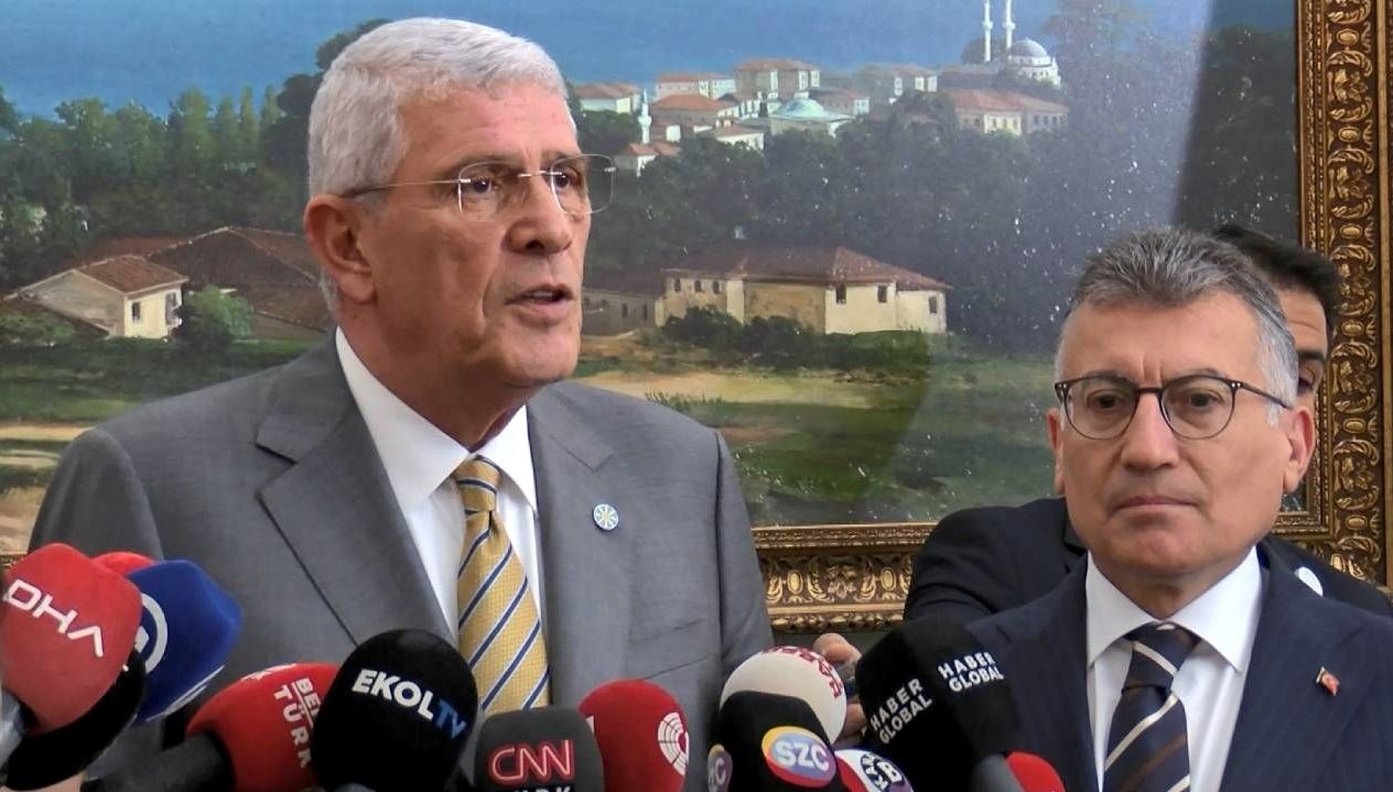 İYİ Parti Genel Lideri Müsavat Dervişoğlu, AK Parti TBMM kümesini