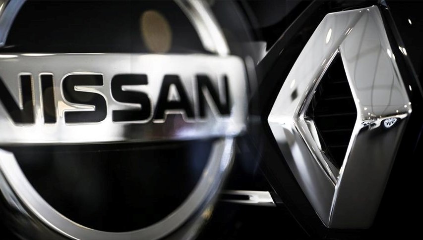 Finansal çıkmazda olan Nissan, Renault'ta bulunan yüzde 15'lik hissesinden satış