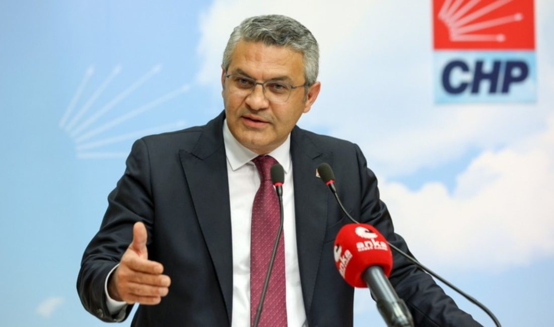 CHP'nin "şaibeli kurultayı" hakkında karar beklenirken Kemal Kılıçdaroğlu'na yönelik verilen