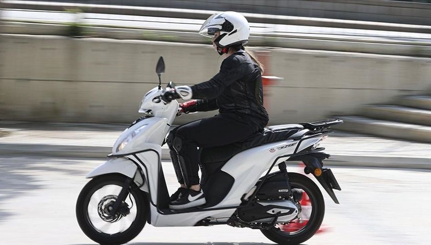 Mayıs ayında 210 bin 295 adet taşıtın trafiğe kaydı yapıldı.