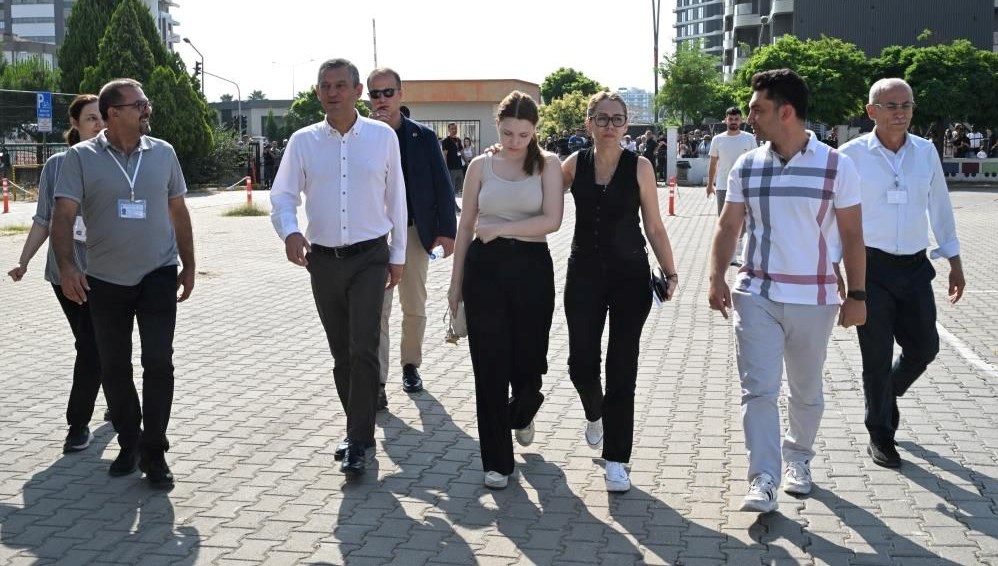 CHP Genel Başkanı Özgür Özel, elektrik akımına kapılarak hayatını kaybeden