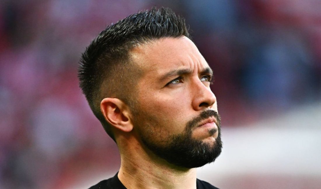 Portekiz grubu Porto, geçtiğimiz dönem Ajax'ın teknik yöneticilik misyonunu üstlenen
