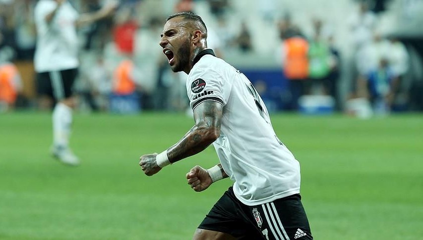 Beşiktaş'ın efsane isimlerinden Ricardo Quaresma, yeni dönem için siyah beyazlılara