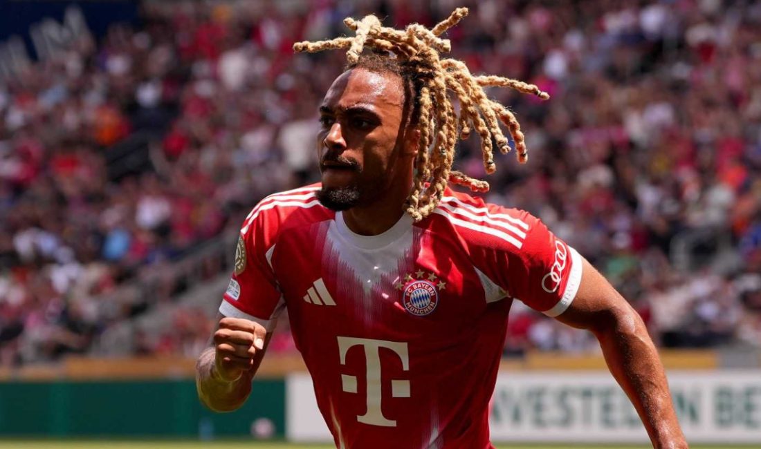 Bayern Münih'in gözden çıkardığı Sacha Boey, transfere kapıları kapattı. Galatasaray'ın