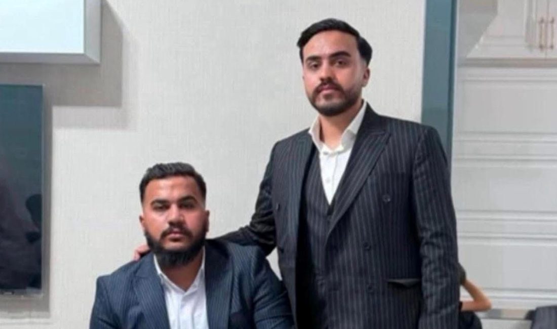 Şanlıurfa'da Iraklı 2 kardeş, silahlı hücuma uğrayarak hayatını kaybetti.