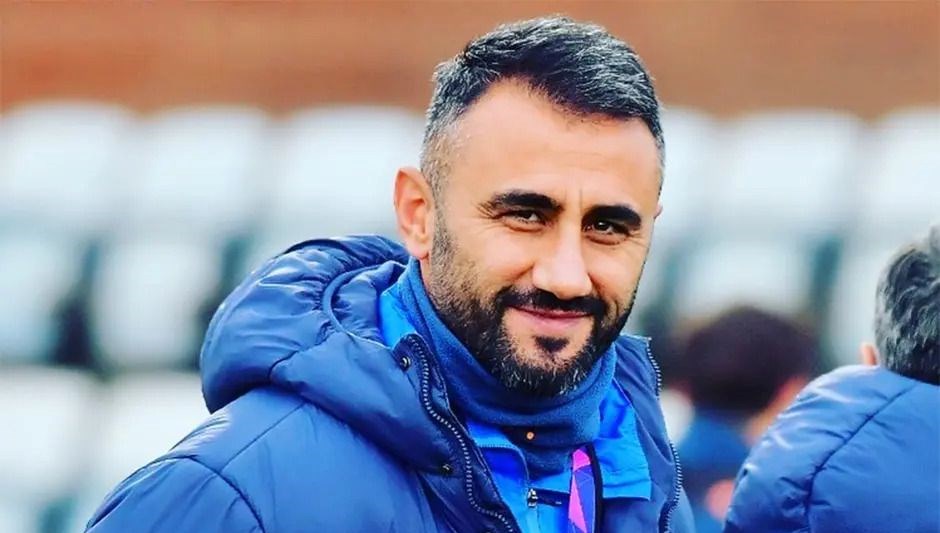 Teknik yöneticilik misyonuna Selçuk Şahin'i getiren Eyüpspor, yeni dönemdeki birinci