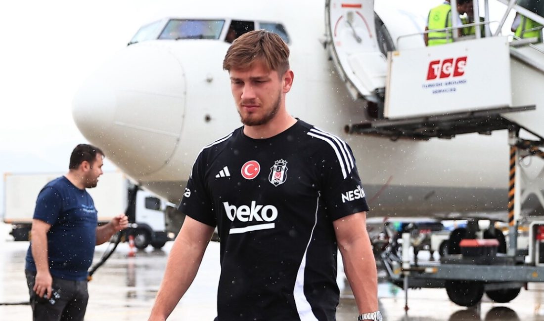 Beşiktaş'ın genç yıldızı Semih Kılıçsoy yeni döneme kalmadan kadrodan ayrılabilir.