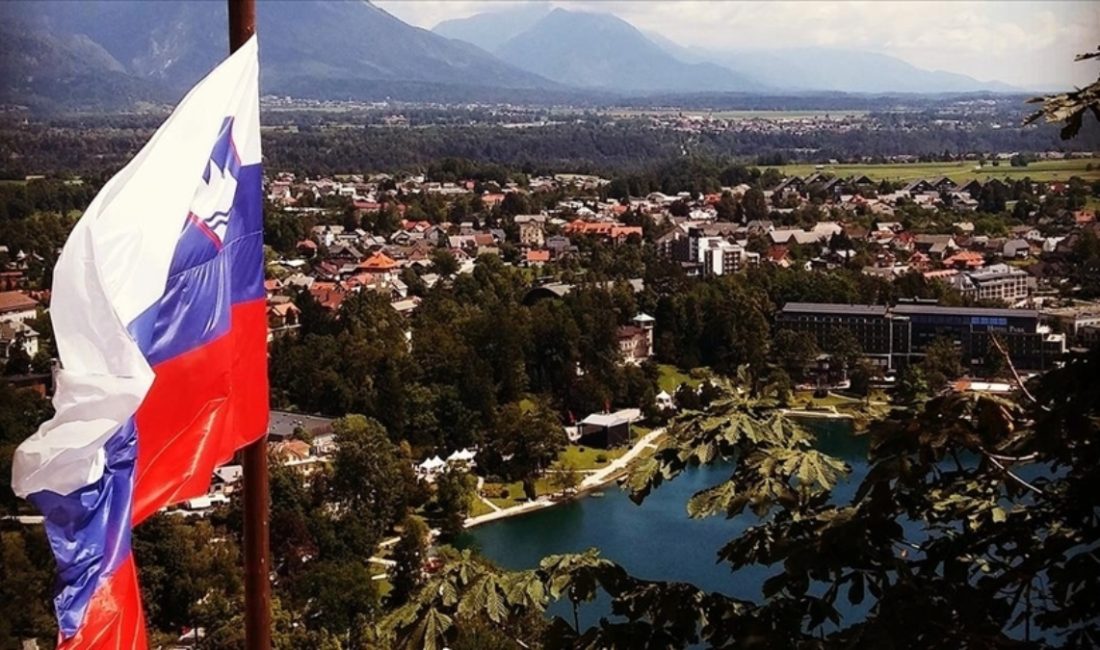 Slovenya Başbakanı Robert Golob, Avrupa Birliği'nin (AB) gelecek iki hafta