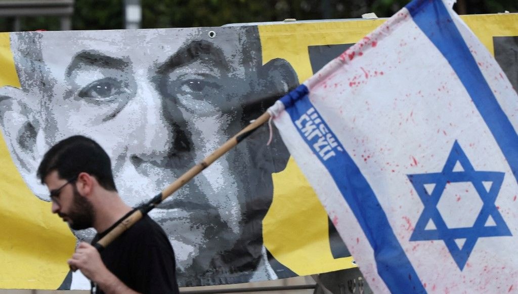 Gazze'deki savaş kabahatlerinin mimarı olan Netanyahu, İran savaşıyla bir kere