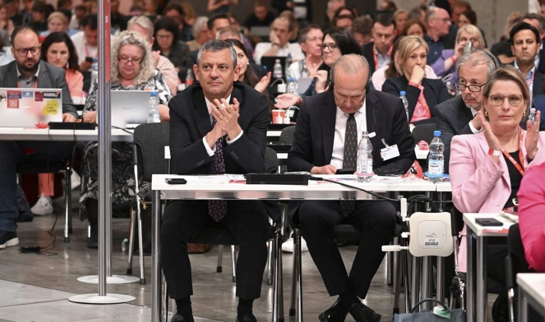 Almanya’da hükümetin küçük ortağı Toplumsal Demokrat Partinin (SPD) eş genel