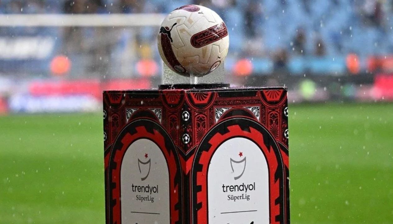 Türkiye’de futbolseverlerin heyecanla beklediği Muhteşem Lig’in yeni dönem başlangıç tarihi