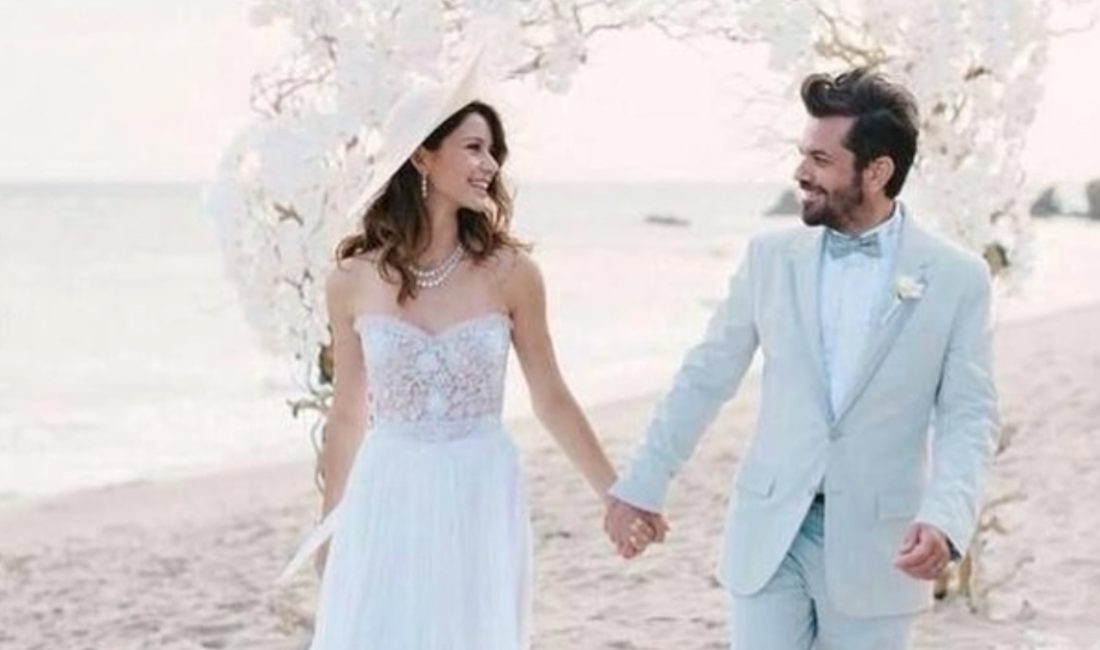 Evliliklerinin 11. yılını kutlayan magazin dünyasının dikkat çeken çiftlerinden Beren