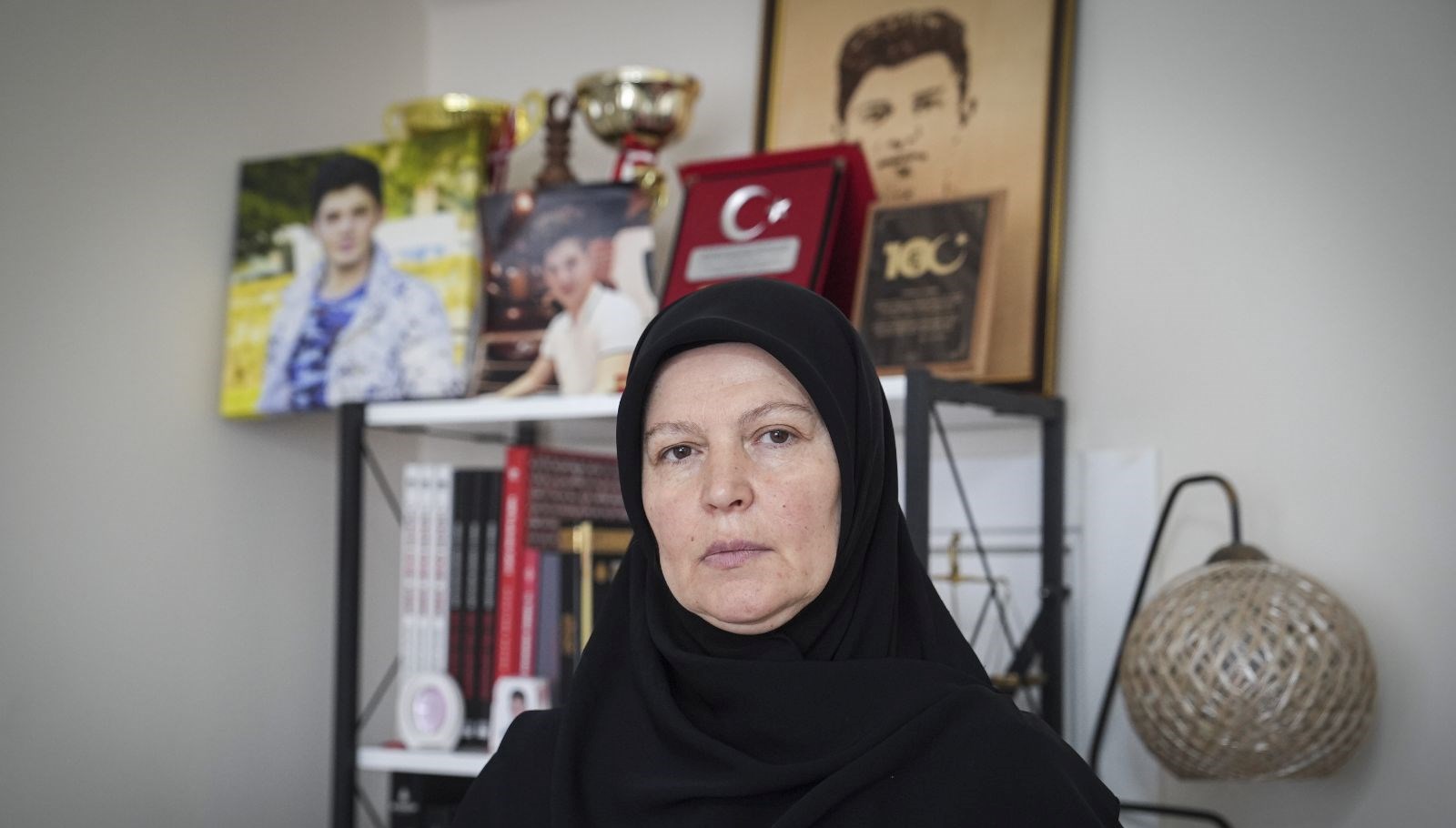 16 yaşındaki Uzman Ayabak, Fetullahçı Terör Örgütü'nün (FETÖ) darbe teşebbüsünde
