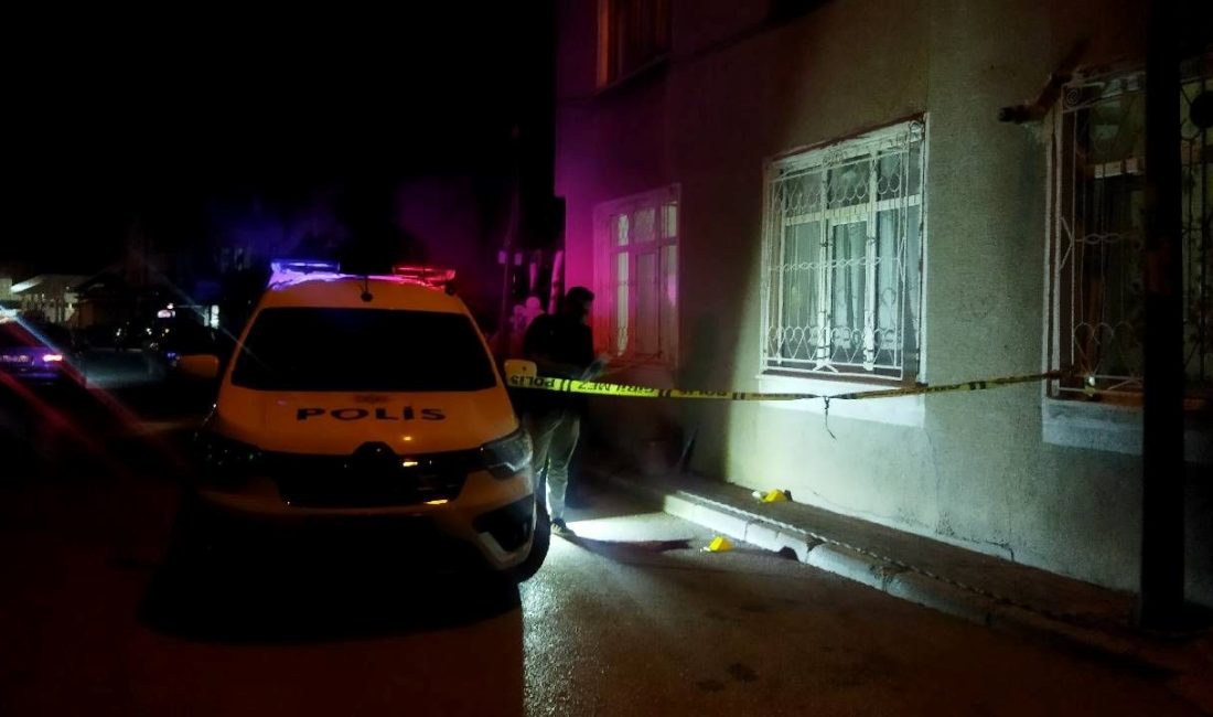 Konya'da bir binanın 3'üncü katından düşen 8 yaşındaki çocuk ağır