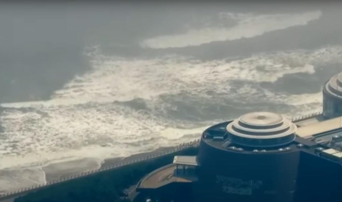 Kamçatka açıklarındaki zelzele sonrası tsunami beklenen 3 ülkeden biri olan