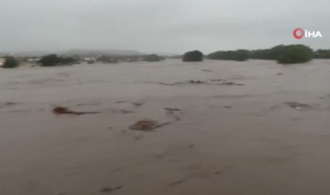 ABD’nin Texas eyaletinde çeşitli bölgelerde tesirli olan şiddetli yağışlar sonucu