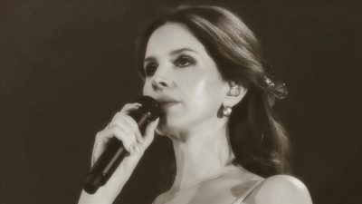 ABD'li ünlü müzikçi Lana Del Rey, İsrail'in hücumları altındaki Filistin