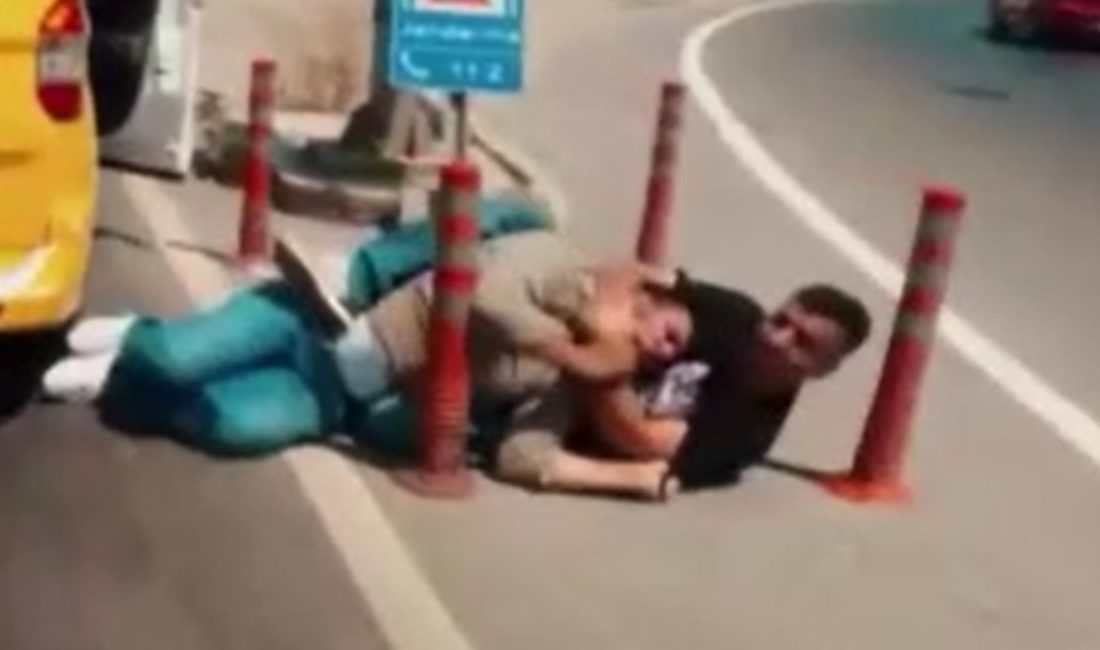 Adana'da yere yatırılıp boğazı sıkılan şahıs, arkadaşının şort giyen kızların