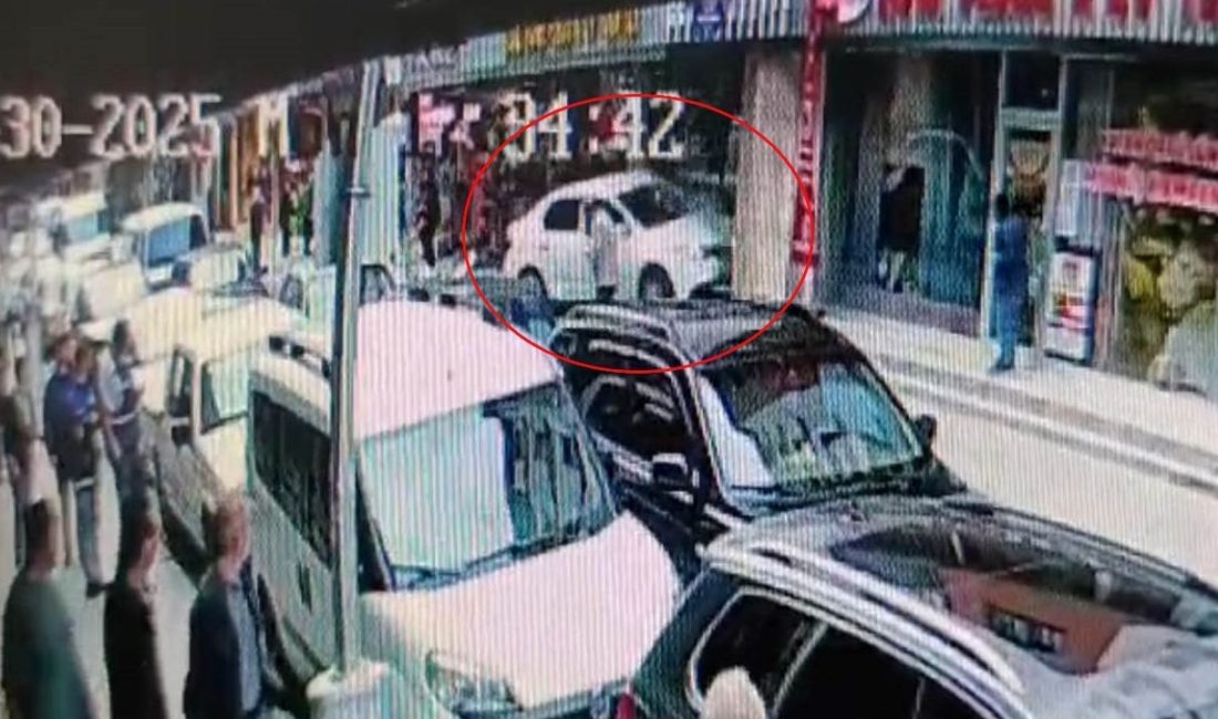 Gümüşhane'de alkollü bir şoför, evvel bir mağazaya daldı akabinde olay