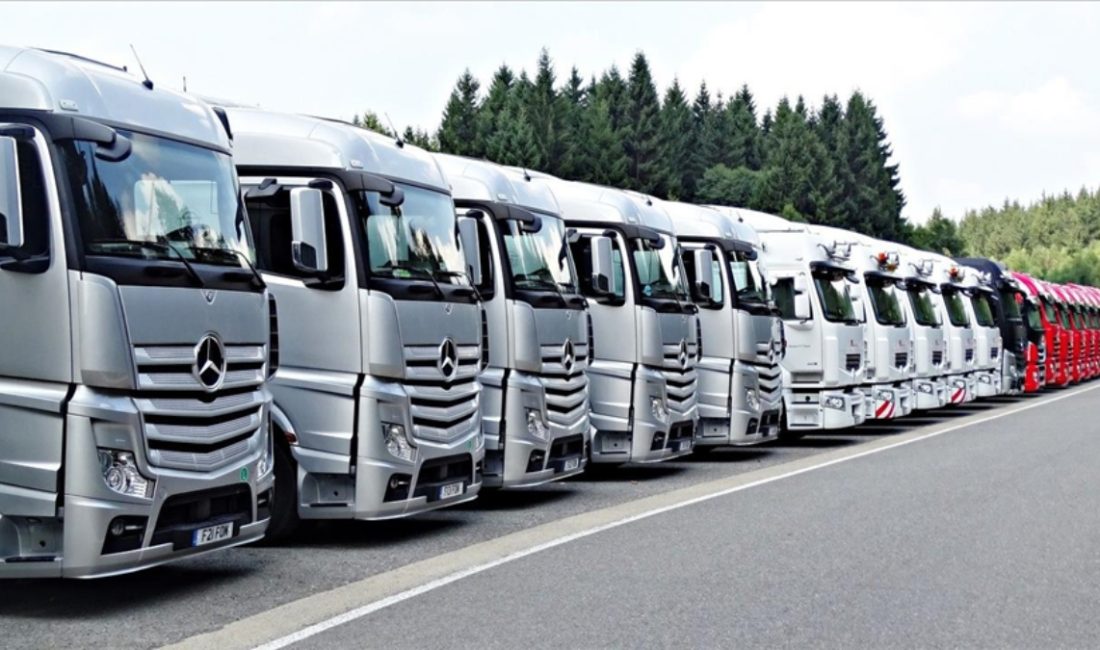 Almanya'nın kamyon üretici devi Daimler Truck da toplu işten çıkaranlar