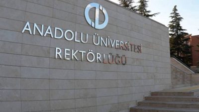 Anadolu Üniversitesi Rektörü Prof. Dr. Yusuf Adıgüzel, üniversitenin Açıköğretim Sistemi'ndeki