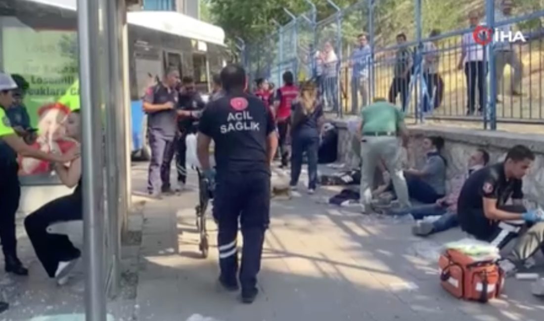 Ankara Keçiören'de EGO otobüsü kaza yaptı. Bölgeye çok sayıda ambulans