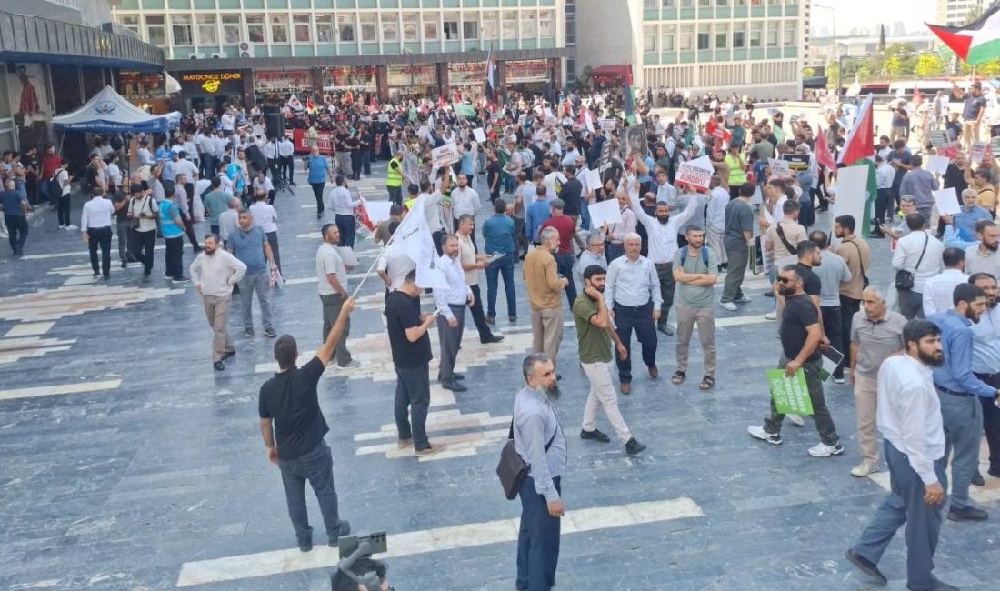 Ankara'da Alparslan Kuytul’un lideri olduğu Furkan Vakfı'na bağlı dernek binası