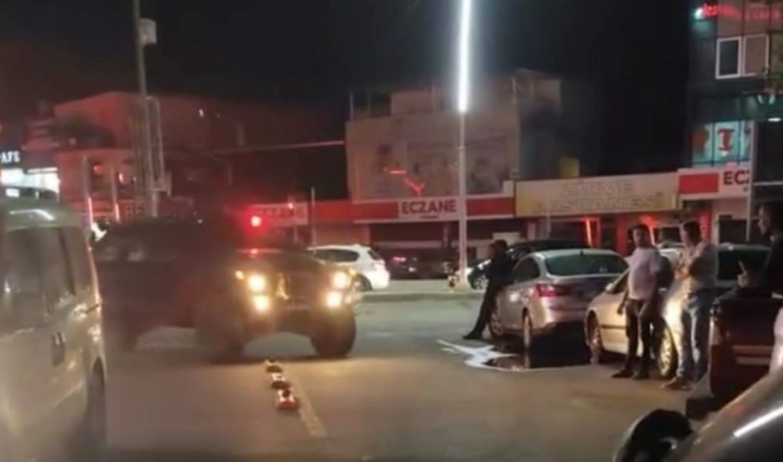 Batman'da bir kişi, annesini bıçakla yaralayan kardeşini silahla vurarak ağır