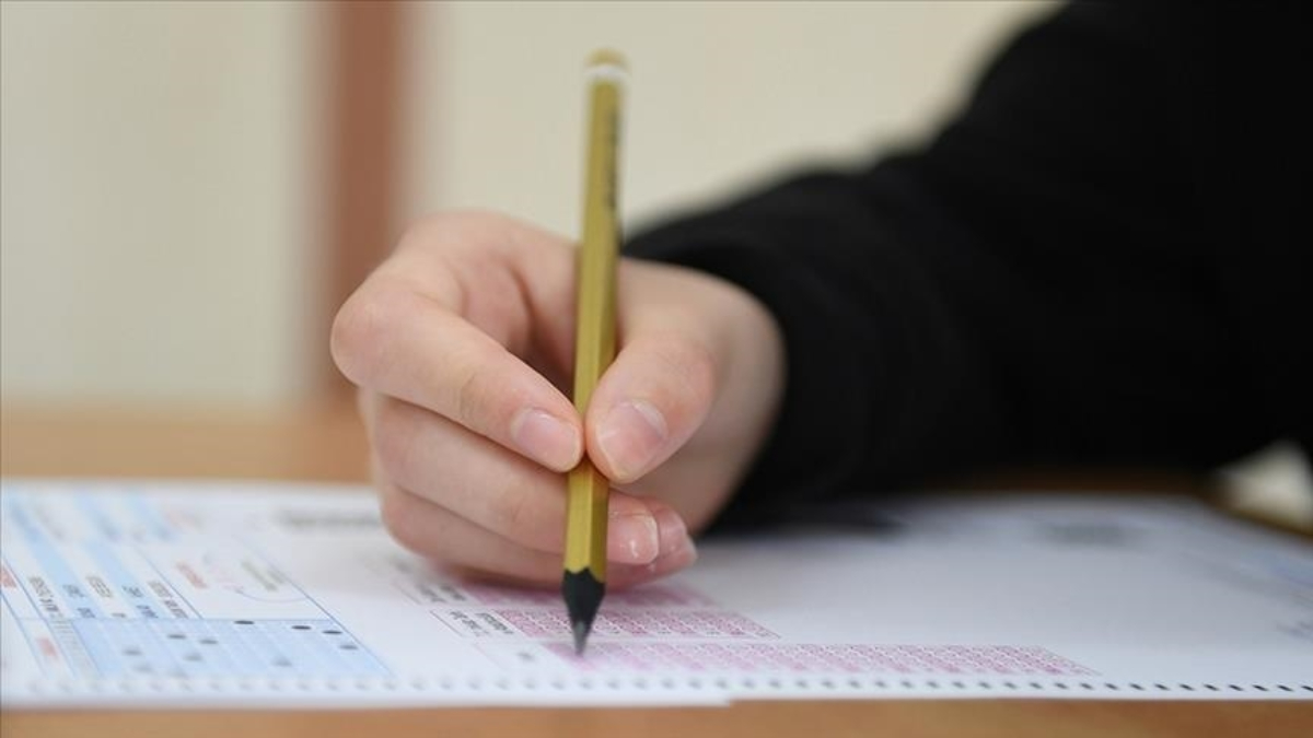 Lise eğitimlerini açıktan tamamlayan milyonlarca aday Açık Öğretim Kurumları 2024-205