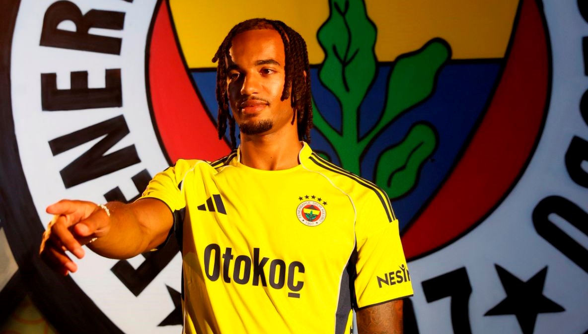 Fenerbahçe'nin transferini duyurduğu Archie Brown, sarı-lacivertli kulübün tarihindeki dördüncü İngiliz