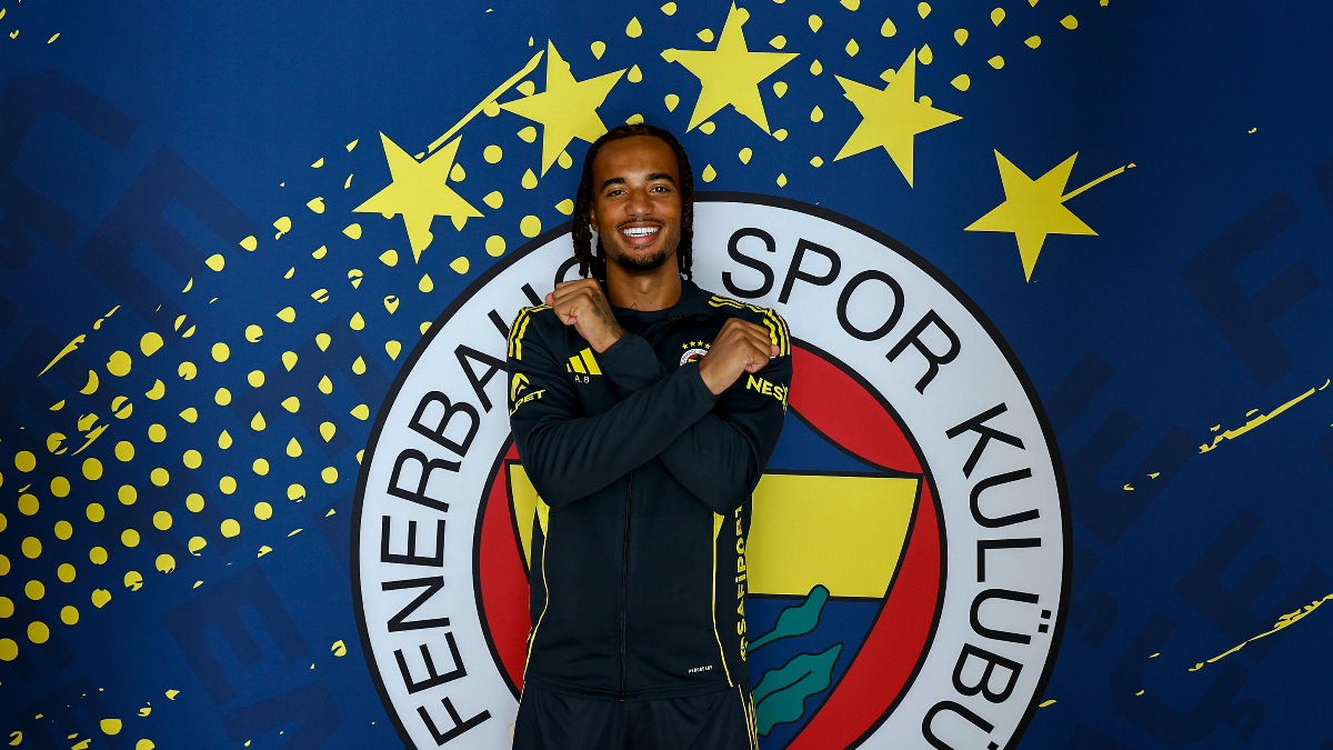 Fenerbahçe'nin yeni transferi Archie Brown, "Duam o ki, taraftarlarımızla birlikte