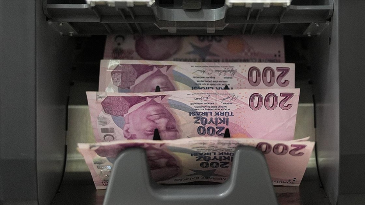 Taban fiyat artırımı, vatandaşın gündeminde. Emekli ve memur artırımları sonrası