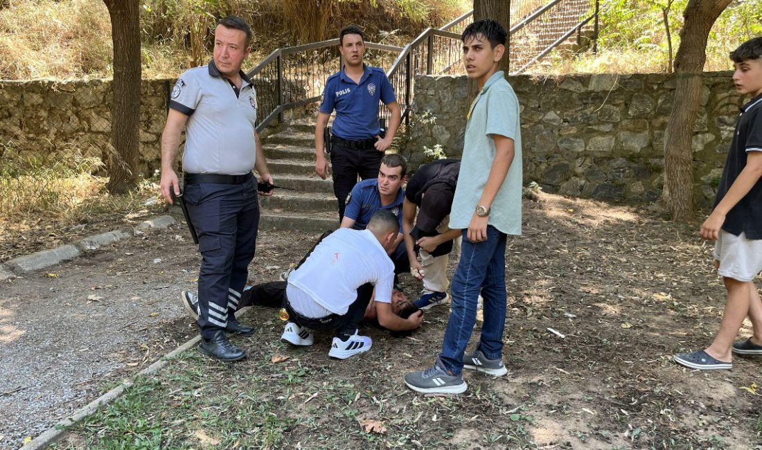 Efeler ilçesinde kar maskeli kişi, 16 yaşındaki Ayhan Akrancı'yı kesici