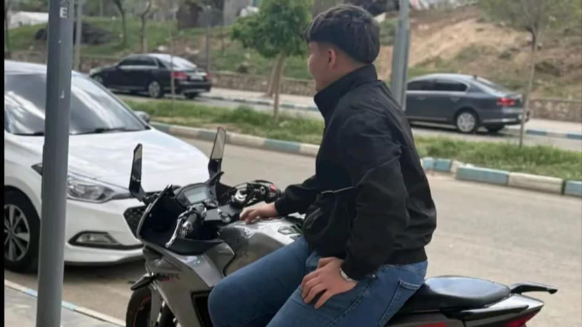 Gercüş ilçesinde, ilçesinde aydınlatma direğine çarpan 17 yaşındaki motosikletin şoförü