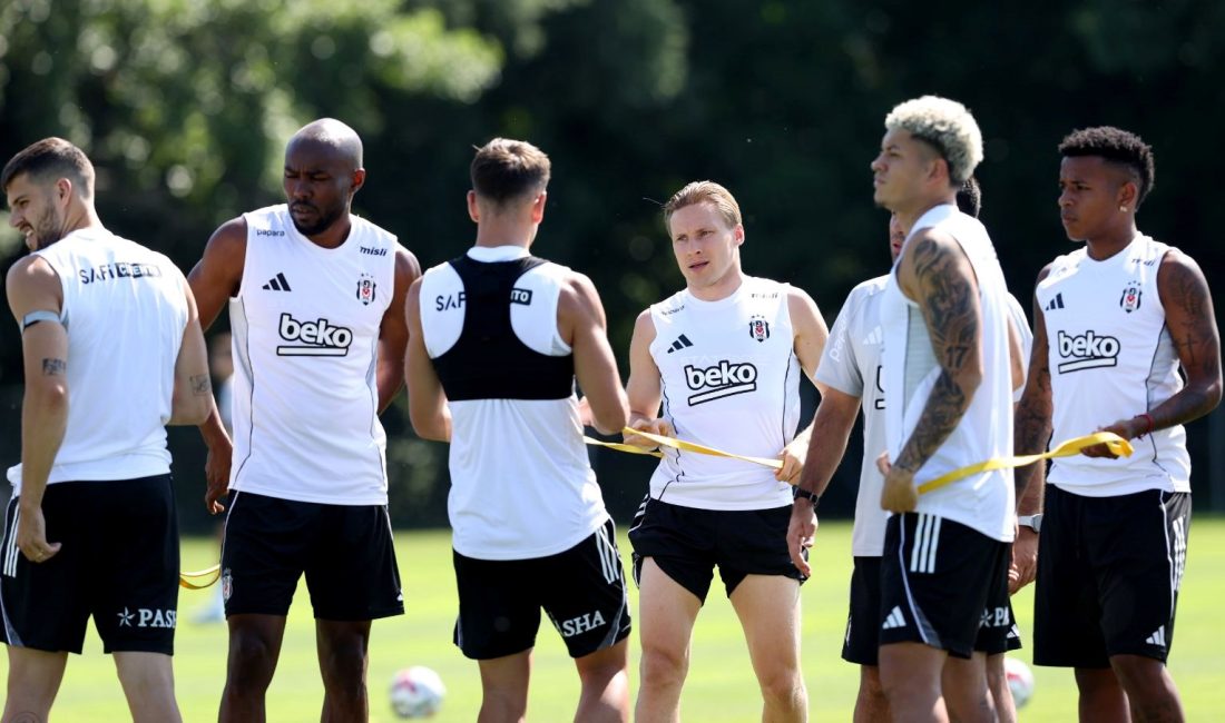 Beşiktaş, yeni dönem çalışmalarına Avusturya kampında devam ediyor.