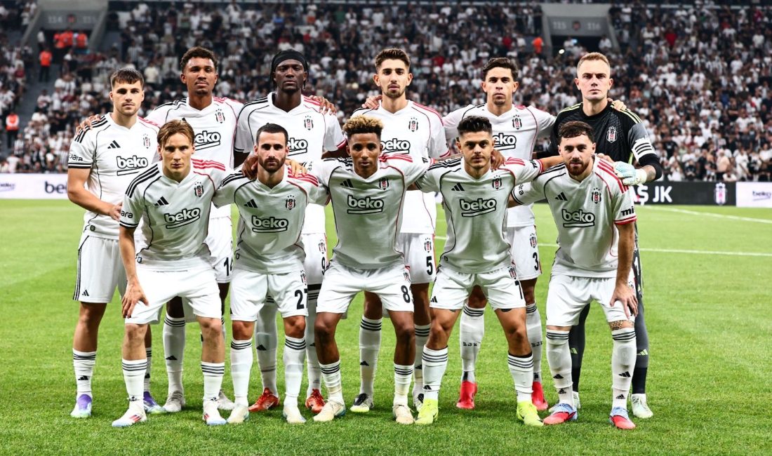 Beşiktaş'ın yeni transferi David Jurasek, gelen tenkitler sonrası Instagram hesabını