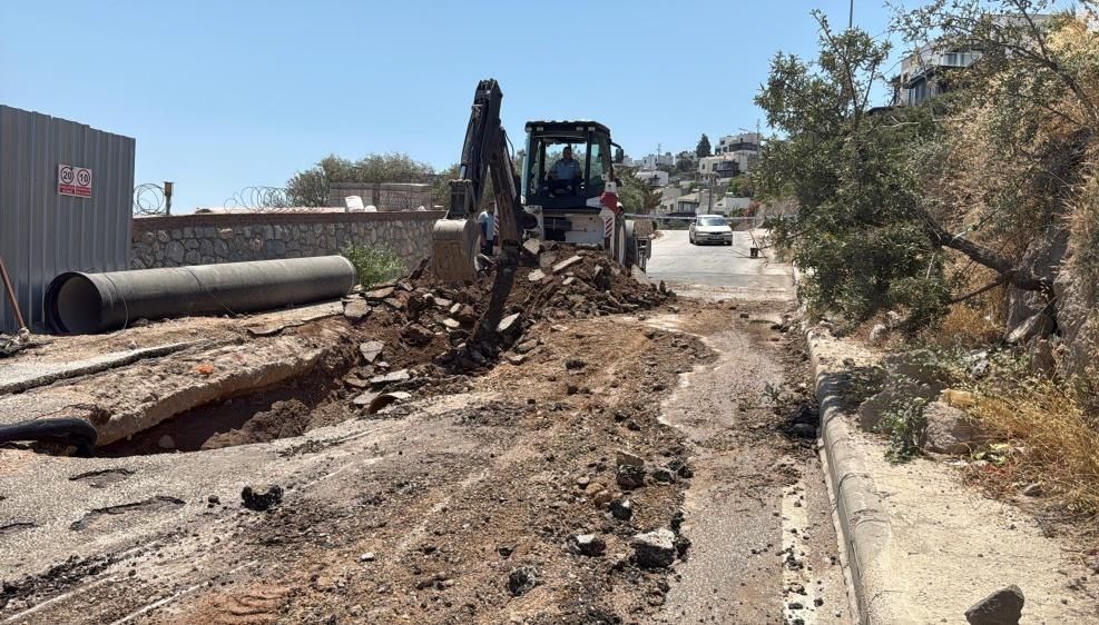 Bodrum'da ana su isale sınırında patlama meydana geldi. Patlama nedeniyle