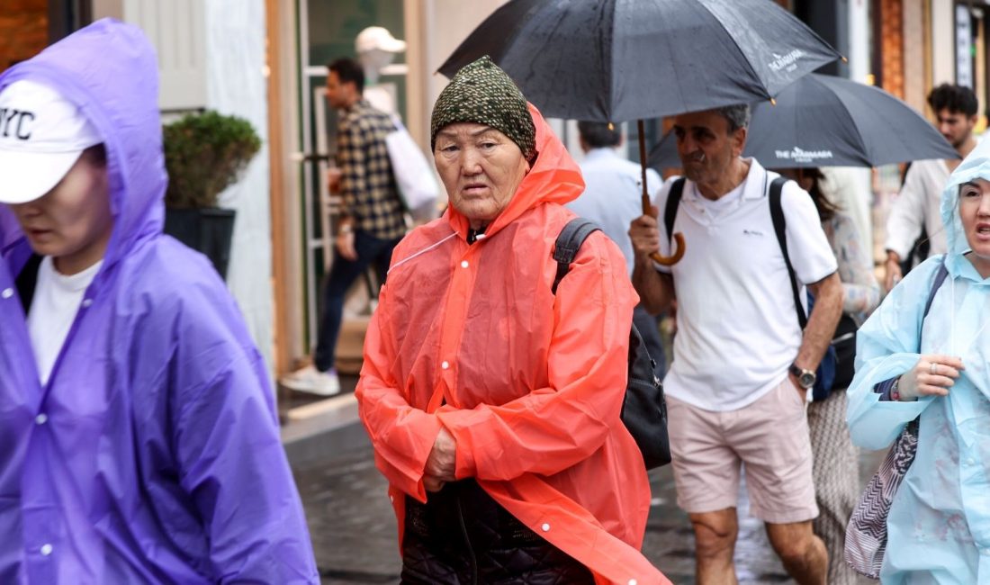 Meteorolojiden Orta ve Doğu Karadeniz için kuvvetli yağış uyarısı geldi.
