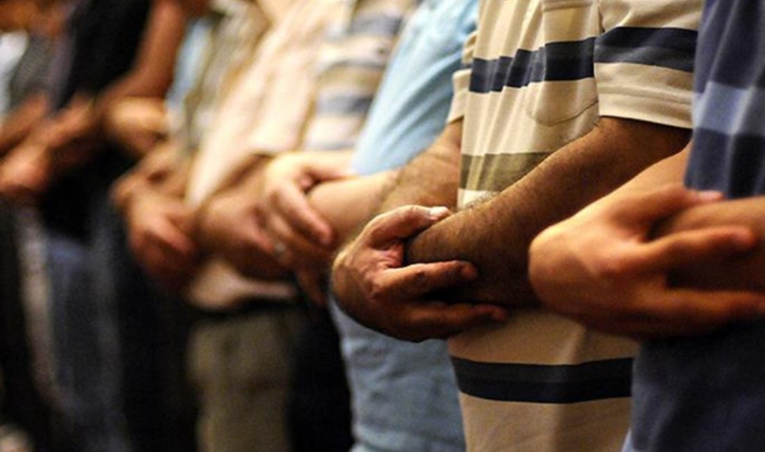 Bugün cuma namazı saat kaçta sorusunun cevabı, Diyanet'in ezan takvimi