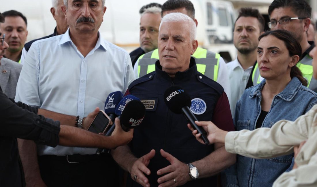 Bursa Büyükşehir Belediye Başkanı Mustafa Bozbey''in Kestel ilçesinde başlayan ve