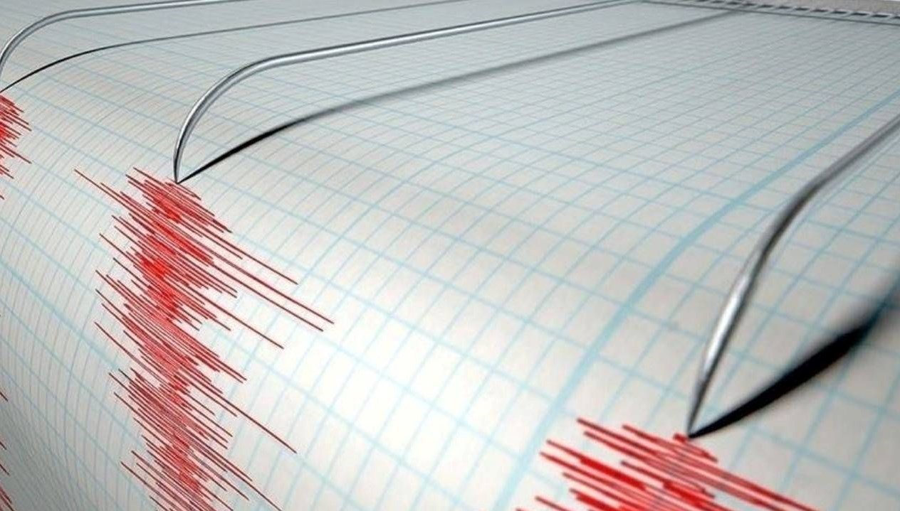 Bursa'nın Gemlik ilçesinde 3,9 büyüklüğünde zelzele meydana geldi. Sarsıntı, İstanbul