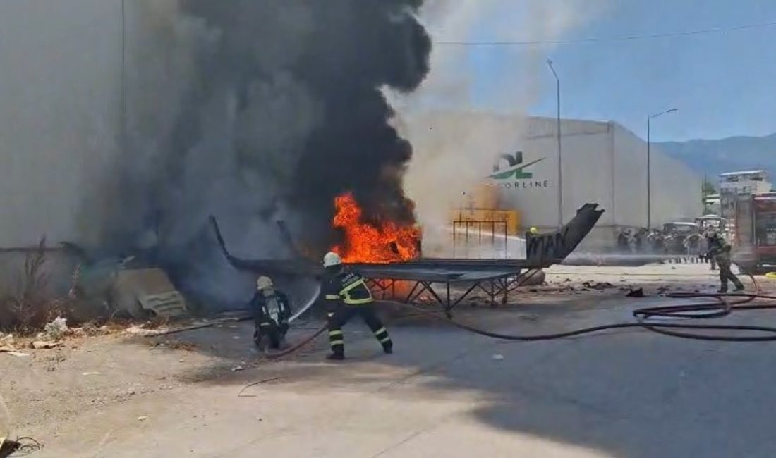Osmangazi ilçesinde bir dokuma örme fabrikasında yaşanan yangın kaygı dolu