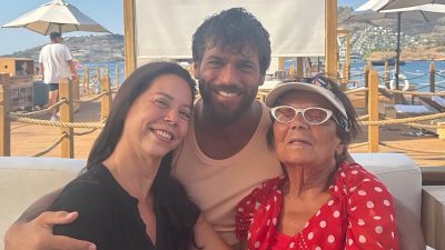 Son devirde özel hayatıyla gündemde olan ünlü oyuncu Can Yaman,