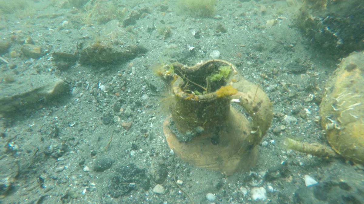 Çanakkale Biga'ya bağlı Kemer köyünde yapılan su altı çalışmalarında tarihe