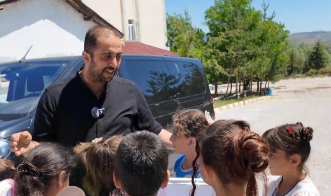 Yaptığı yardımlar ile birçok insanın hayatına dokunan babasının vefatının akabinde