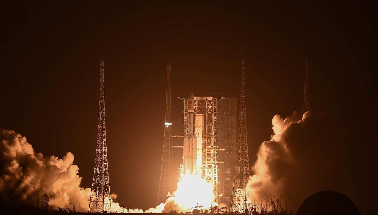 Çin uzay istasyonuna Çin, yörüngedeki Tiangong uzay istasyonuna ekipman ve