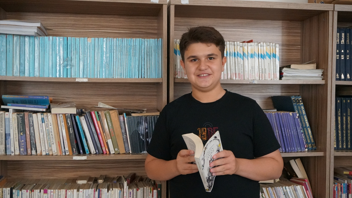 Liselere Geçiş Sistemi kapsamındaki merkezi sınavda tam puan alan öğrenciler