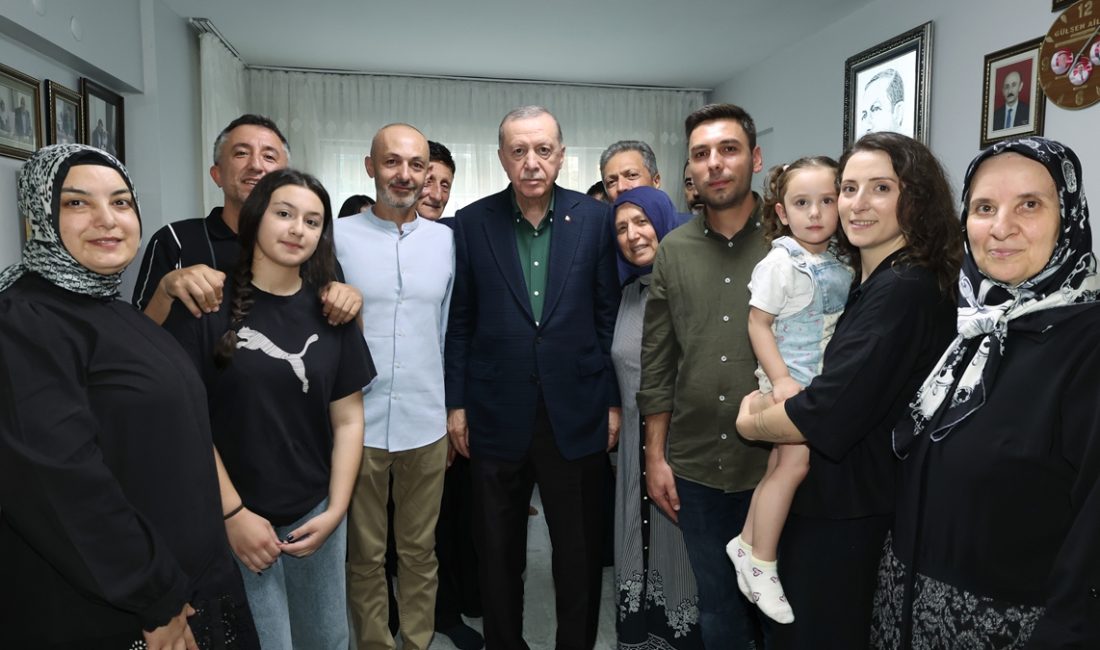 Cumhurbaşkanı Recep Tayyip Erdoğan, 15 Temmuz'daki darbe teşebbüsü sırasında iki